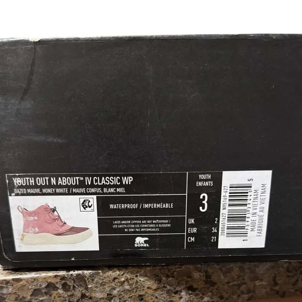 Sorel Out N About IV Classic WP Dazed Mauve/Honey White Youth Size 3 New